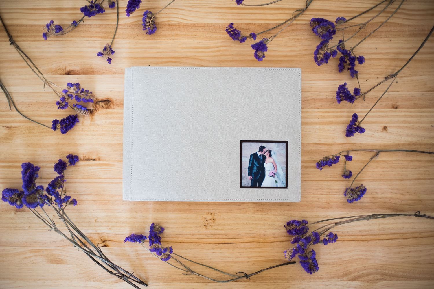Fotografos Profesionales de Boda en Granada, Fotografika Studio. Cuaderno de Novios para Reportaje de Boda.
