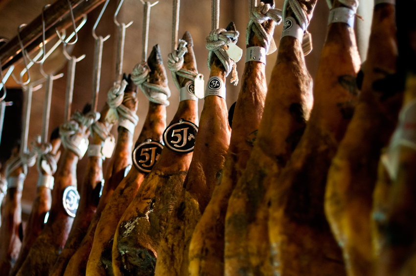 Imagen de jamones 5J para las fotografías gastronómicas de Fotografika Studio