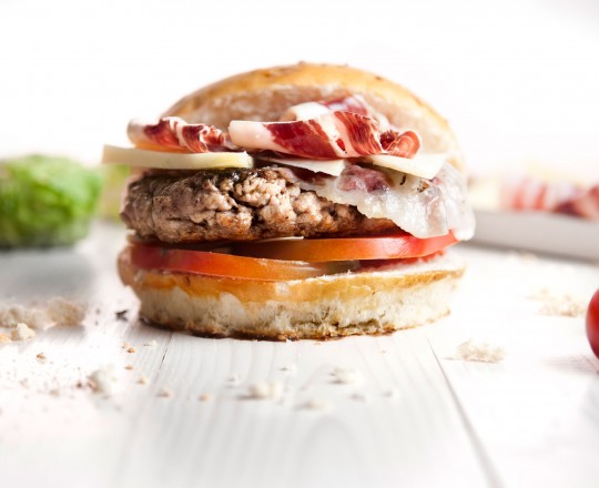 Imagen de una hamburguesa para las fotografías gastronómicas de Fotografika Studio